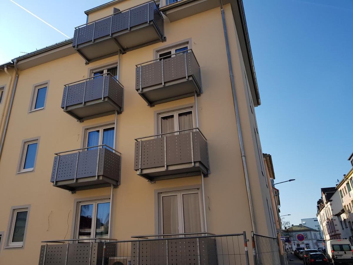 Hotel Emiliana Am Bahnhof Fráncfort del Meno Exterior foto